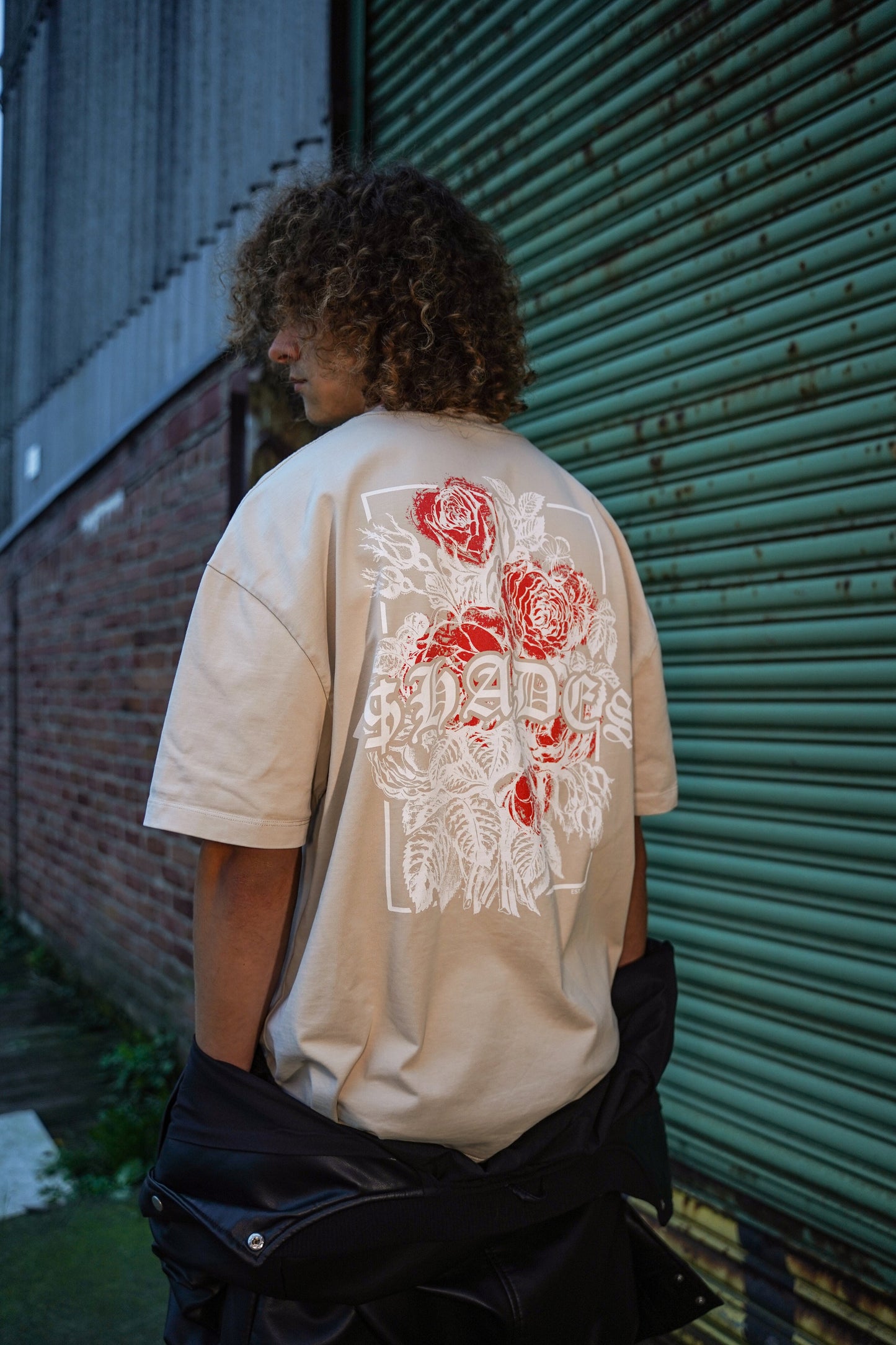 305G Oversized Tee | "HEARTS & ROSES" (Pastel Gray)
